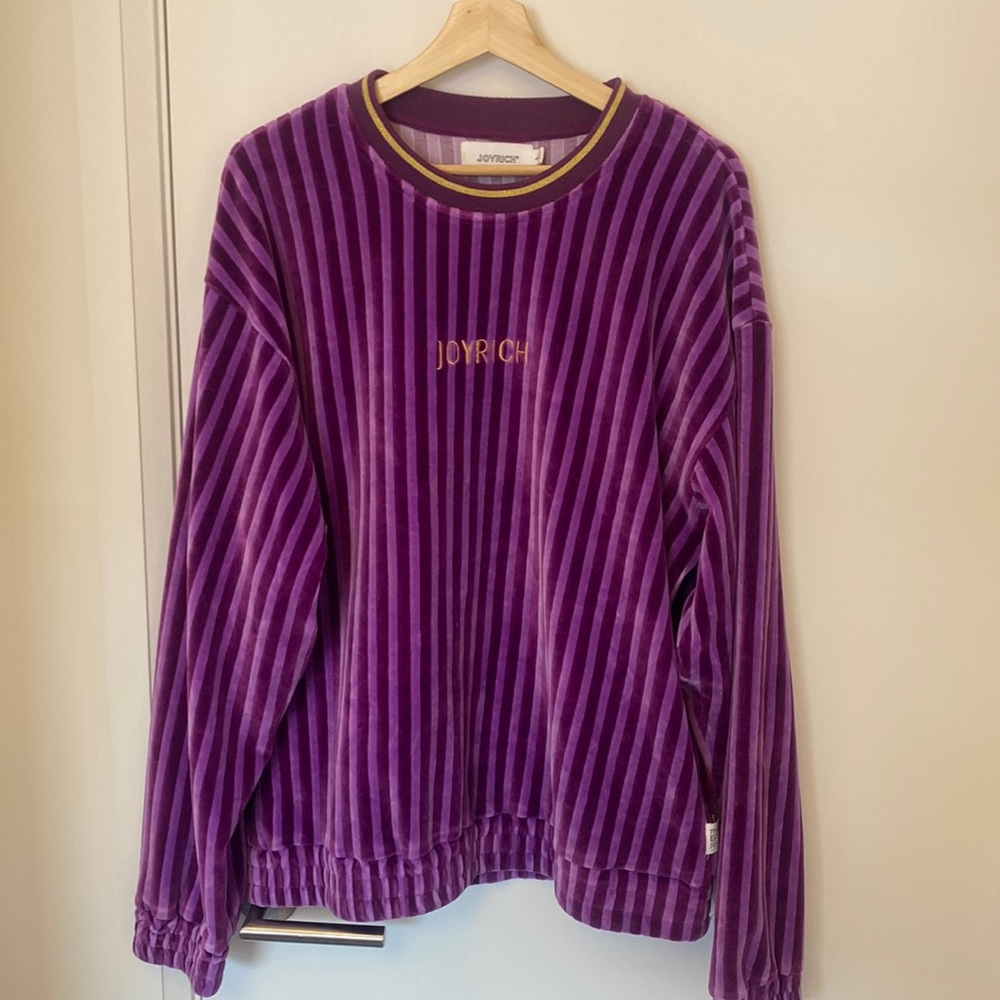 Joyrich men’s velour purple sweater size L